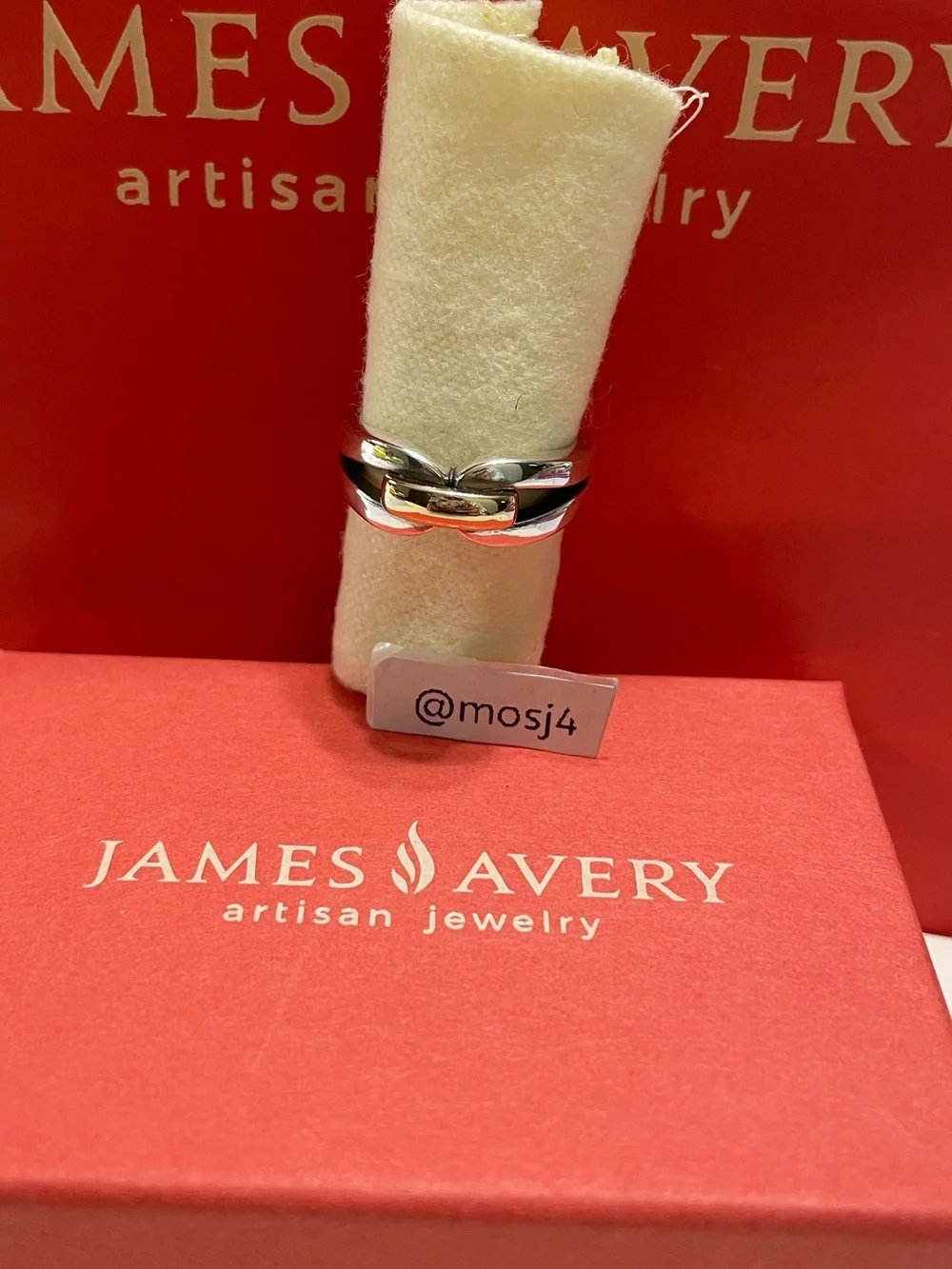 Retired James Avery Enduring Bond Ring